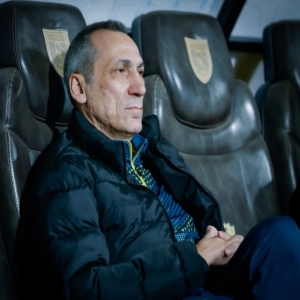 موعد الاختبار الأول لليوناني دونيس مع الأخضر