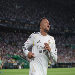 إصابة كيليان مبابي تُقلق ريال مدريد قبل الكلاسيكو وكأس العالم