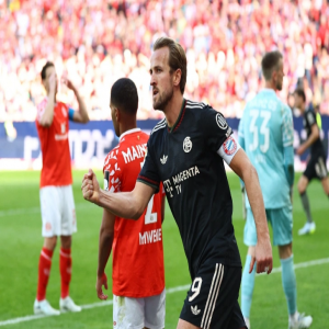 أوليس وكين يقودان انتفاضة بايرن ميونيخ أمام ماينز