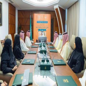 أمير المنطقة الشرقية يدشّن حملة "كن قويًا لأجلك" للتوعية بالتصلب المتعدد