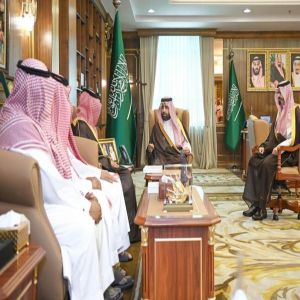 أمير منطقة جازان يتسلّم تقرير وكالة الشؤون التنموية لعام 2025