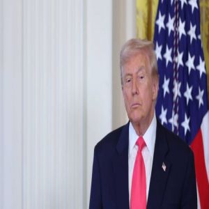 رفع الرسوم الأمريكية على السيارات الأوروبية إلى 25%