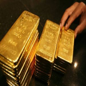 آمال "سلام الشرق الأوسط" تقفز بالذهب 3% وانخفاض الدولار