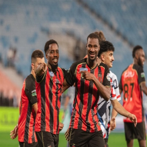 بهدف سيلا.. الرياض يعبر الفتح في "روشن"