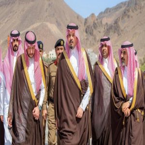 أمير المدينة المنورة يتفقّد ميقات ذي الحليفة ويطّلع على مشروعات تطويره وتأهيله