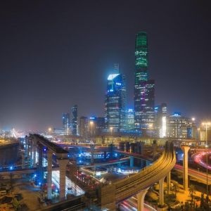 الهيئة الملكية لمدينة الرياض: تنفيذ عملية رفع هندسية دقيقة لجسرين علويين