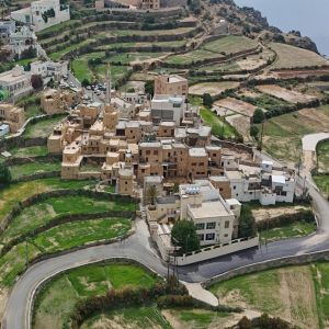 قرية "المدانة" بالنماص.. لوحة تراثية تحتضن جمال الطبيعة وسحر الحياة الريفية