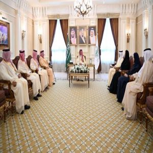 محافظ جدة يستقبل رئيس مجلس أمناء جامعة الأعمال والتكنولوجيا