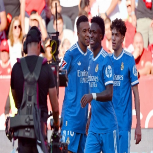 ريال مدريد يحسم مواجهة إشبيلية بهدف فينيسيوس