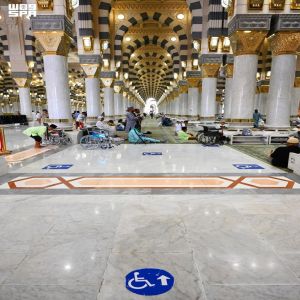 هيئة العناية بالحرمين توفر 4700 كرسي متحرك لخدمة ذوي الإعاقة وكبار السن في المسجد النبوي خلال موسم الحج