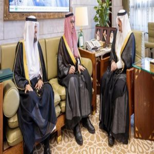 أمير منطقة الرياض يستقبل نائب رئيس مجلس إدارة جمعية الإعاقة الحركية