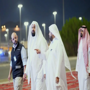 رئيس هيئة الأمر بالمعروف يتفقد مشروع المصليات المتنقلة للرئاسة في مشعر مزدلفة