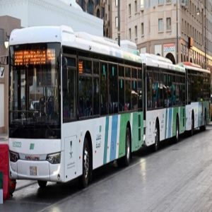 "حافلات المدينة" تُوفّر خدمة النقل على مدار الساعة طوال أيام عيد الأضحى عبر مساري القطار والمطار