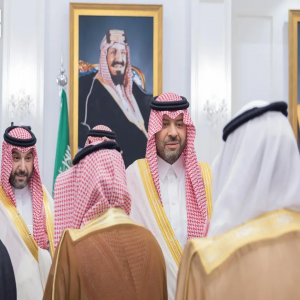 أمير الحدود الشمالية ونائبه يستقبلان المهنئين بمناسبة عيد الأضحى