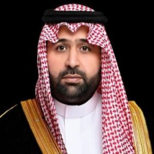 أمير منطقة جازان يهنئ القيادة بمناسبة نجاح موسم حج 1447هـ