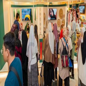 إقبال واسع على جناح المملكة بمعرض كوالالمبور للكتاب