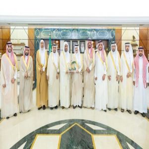 أمير المنطقة الشرقية يستقبل رئيس مجلس إدارة جمعية "قبس" للقرآن والسنة والخطابة
