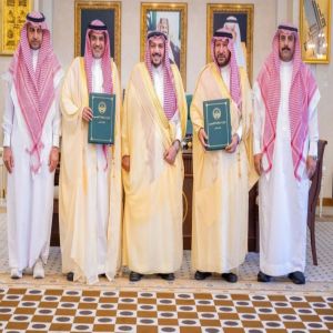 أمير القصيم يرعى توقيع اتفاقية لإنشاء مركز معلومات وادي الرمة بمدينة بريدة