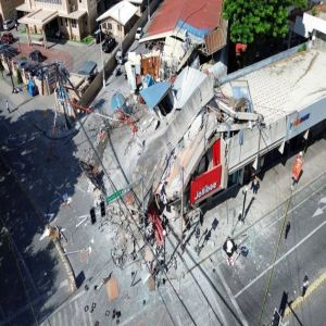 ارتفاع حصيلة ضحايا زلزال الفلبين إلى 12 شخصاً