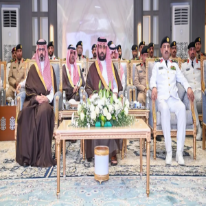 أمير منطقة جازان يزور مقر قيادة حرس الحدود بالمنطقة