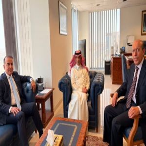 ‏الأمين العام المساعد للشؤون السياسية بمنظمة التعاون الإسلامي يستقبل القنصل العام لجمهورية العراق والمندوب الدائم لدى المنظمة