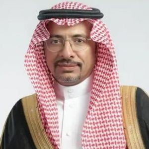 وزير الصناعة والثروة المعدنية يبدأ زيارة رسمية إلى جمهورية كازاخستان