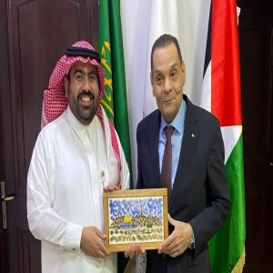 السفير شبلي والمدير التنفيذي لصندوق التضامن الإسلامي يبحثان سبل التعاون المشترك