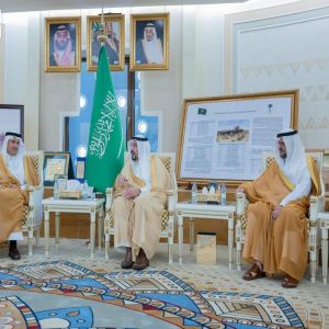 أمير منطقة القصيم يستقبل وزير النقل والخدمات اللوجستية
