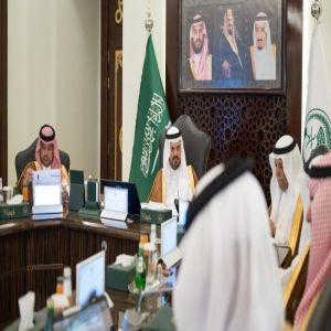 نائب أمير منطقة مكة المكرمة يرأس اجتماع اللجنة الدائمة للحج والعمرة