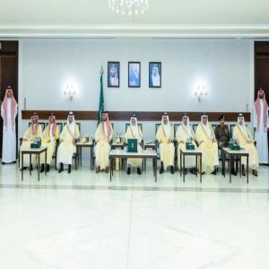 أمير المنطقة الشرقية يرعى حفل جائزة التميز في السلامة المرورية ويكرّم المحافظات الفائزة