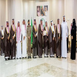 أمير القصيم يتسلم تقرير مبادرة "رحلة راحة" لخدمة ضيوف الرحمن المارين عبر المنطقة خلال موسم الحج
