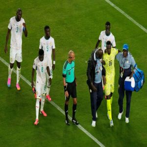 الاتحاد السنغالي يعلن انتهاء مشوار حارس المرمى ميندي في المونديال