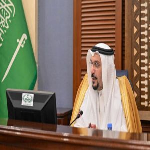 أمير القصيم يطّلع على مؤشرات البنية الرقمية وتنمية القدرات التقنية بالمنطقة