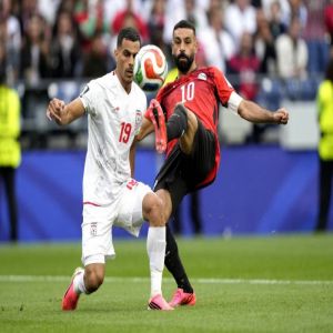 مصر تعبر إلى دور الـ32 للمونديال بتعادل مثير مع إيران.. وتضرب موعداً نارياً مع أستراليا