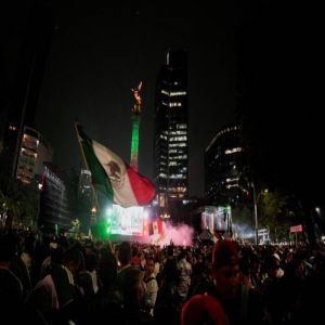 وفاة شخصين خلال الاحتفالات بتأهل المكسيك إلى ثمن النهائي