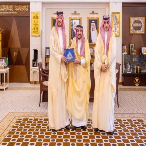 أمير القصيم يتسلّم التقرير السنوي لـ"مدن" ويؤكد أهمية تطوير البيئة الصناعية وتعزيز جاذبية الاستثمار