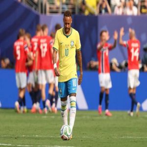 نيمار يعتزل دوليًا بعد خروج البرازيل من كأس العالم