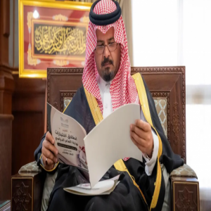 أمير منطقة المدينة المنورة يستقبل مدير عام التعليم بالمنطقة