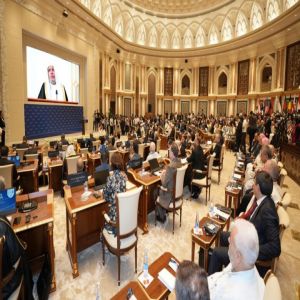 أمين عام رابطة العالم الإسلامي يشاركُ في المنتدى الإسلامي الدولي الأول “الحضارة الإسلامية: طريقُ السّلام والتّسامُح والتّنوير”