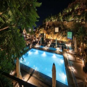 السياحة الريفية بالطائف.. استثمارات تنمو بين الجبال