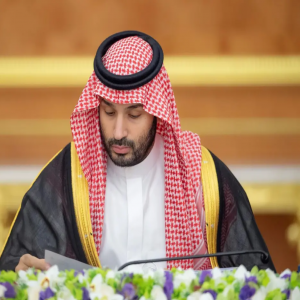 سمو ولي العهد يرأس جلسة مجلس الوزراء في جدة