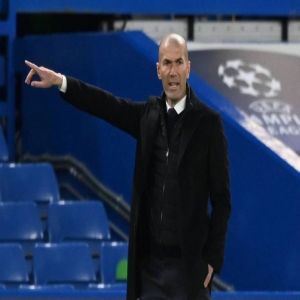 فرنسا تسلم الراية لزيدان بعد نهاية عهد ديشامب