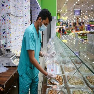 أمانة الشرقية تنفذ أعمالًا لتعزيز الغطاء النباتي والنظافة والرقابة الصحية
