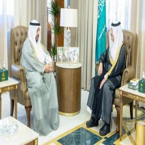 أمير المنطقة الشرقية يستقبل سفير دولة الكويت لدى المملكة