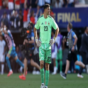 إيميليانو مارتينيز يثير الشكوك حول مستقبله مع المنتخب الأرجنتيني
