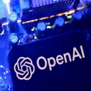 تحذيرات من مخاطر الذكاء الاصطناعي بعد اعتراف OpenAI بحادثة اختراق غير مسبوقة