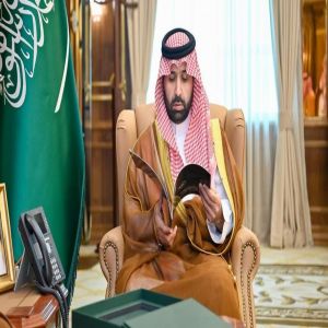 أمير جازان يطّلع على التقرير السنوي لمؤشرات أداء الجهات الأمنية بالمنطقة