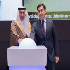 وزير الصحة يدشن الربط الرقمي بين مستشفى صحة الافتراضي ووزارة الصحة الأوزبكية