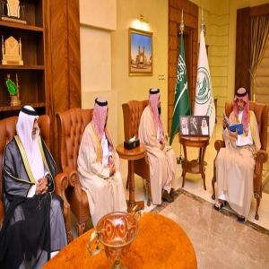 محافظ جدة يستقبل رئيس مجلس إدارة جمعية كرم