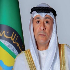 أمين عام مجلس التعاون يدين الهجمات الإيرانية العدوانية على منشآت مدنية في الكويت